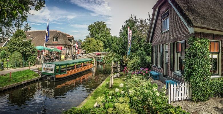 10 Hidden Gems Around the World You’ve Never Heard Of