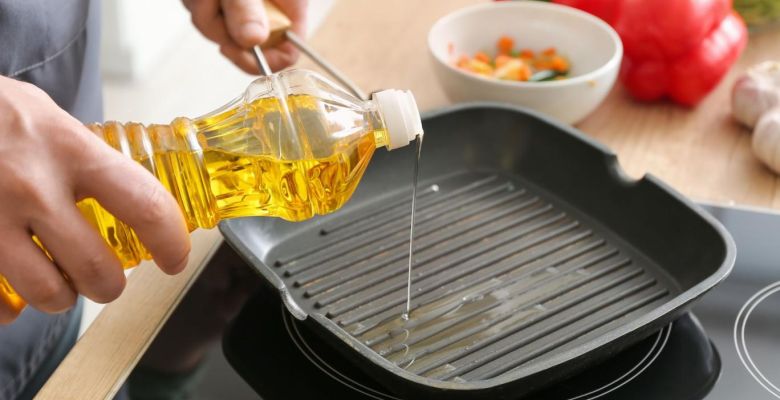 Seed Oils: Friend or Foe to Health? A New Study Challenges Old Beliefs